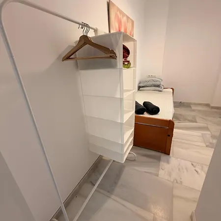شقة Flat فوينخيرولا